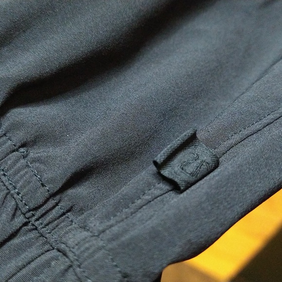 Lululemon Noir wide leg full length pants - Picture 6 of 7